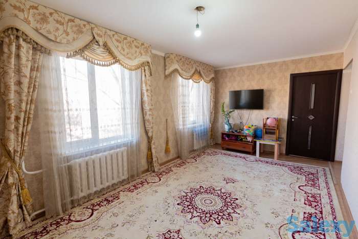 3-комнатная квартира, 58 м², 3/4 этаж, мкр №4 17 — Улугбека- Алтынсарина, фотография 2