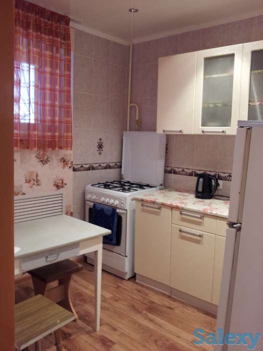 Сдам на длительный, 11 мкр, евроремонт, очень чистая, фотография 1