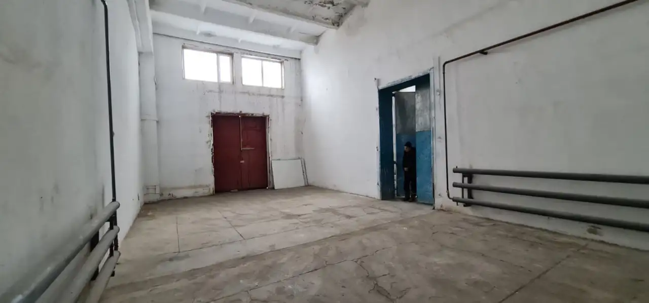 Сдам складские помещения. Офис . Большая территория, фотография 2