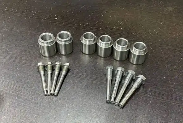 Нержавейка Кит тормозных суппортов Pajero 4 - 3.0, фотография 1