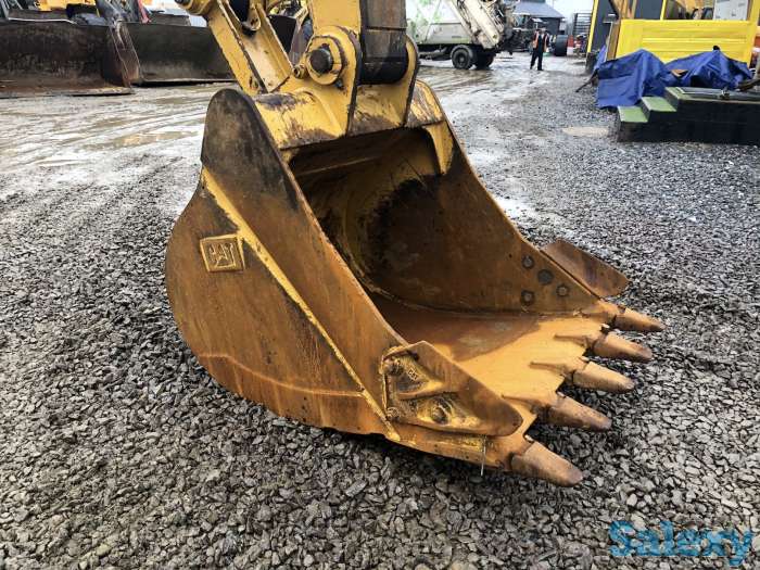 Гусеничный экскаватор Caterpillar 320D2L (678), фотография 6