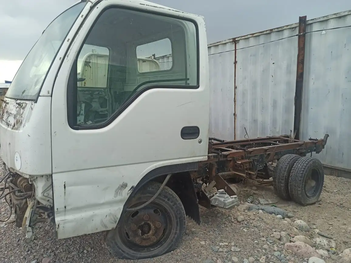 Кабина с рамой на ниссан атлас, фотография 1