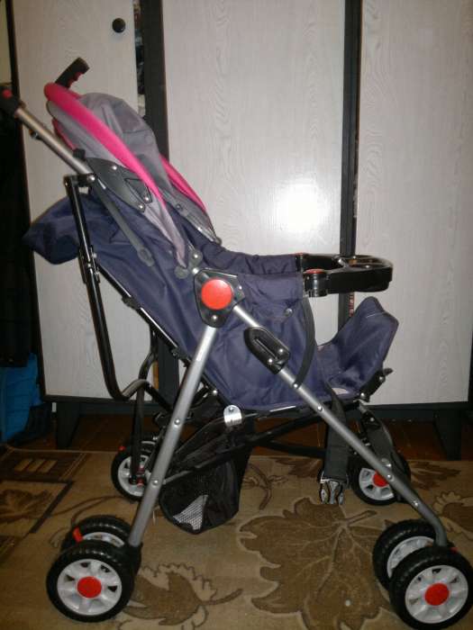 Продам детскую коляску, фотография 1