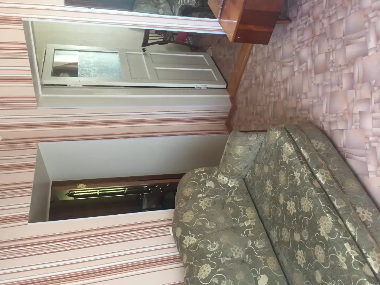 Продается добротный дом с участком, С. Достык(РТС)  ул. Макатаева (Первомайская) 13, фотография 5