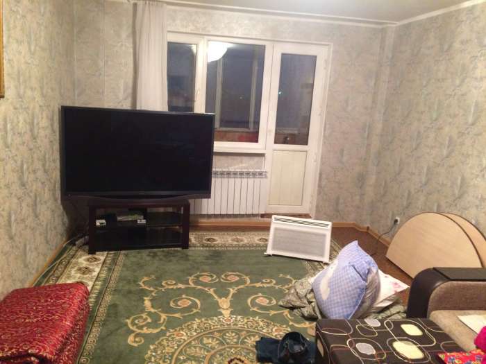 Сдам комнату в жк дания только студентке или студенткам девушкам взамен уборка готовка для хозяйна порядочного квартиры, фотография 4