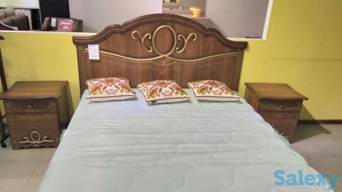 Срочно продам шикарный спальный гарнитур, фотография 1