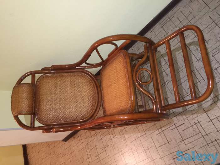 Ротанговое кресло-качалка, фотография 3