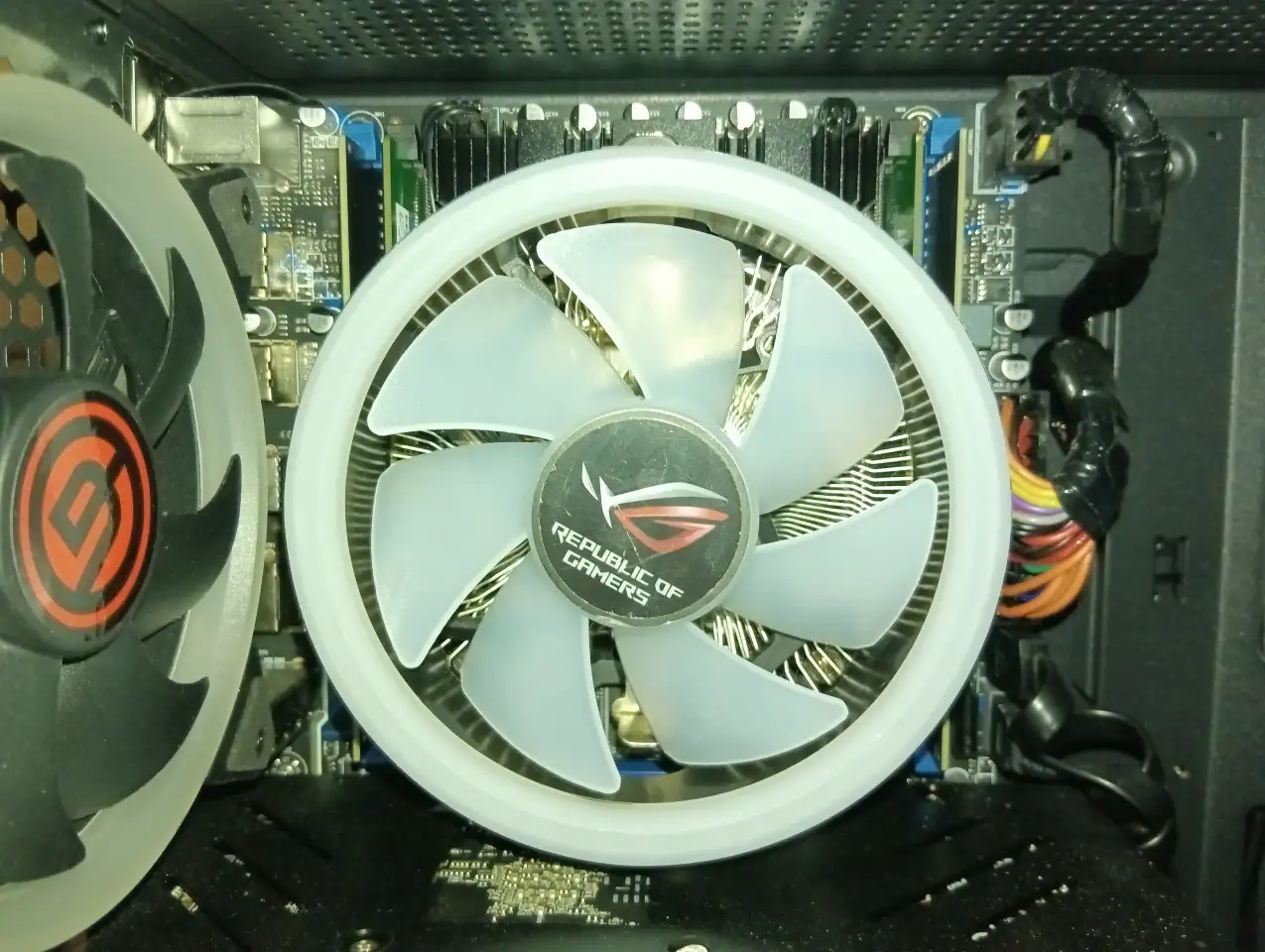 Игровой компьютер Core i7 DDR4 16Gb 2666MHz RX 580 8Gb SSDM.2 256 600W, фотография 5