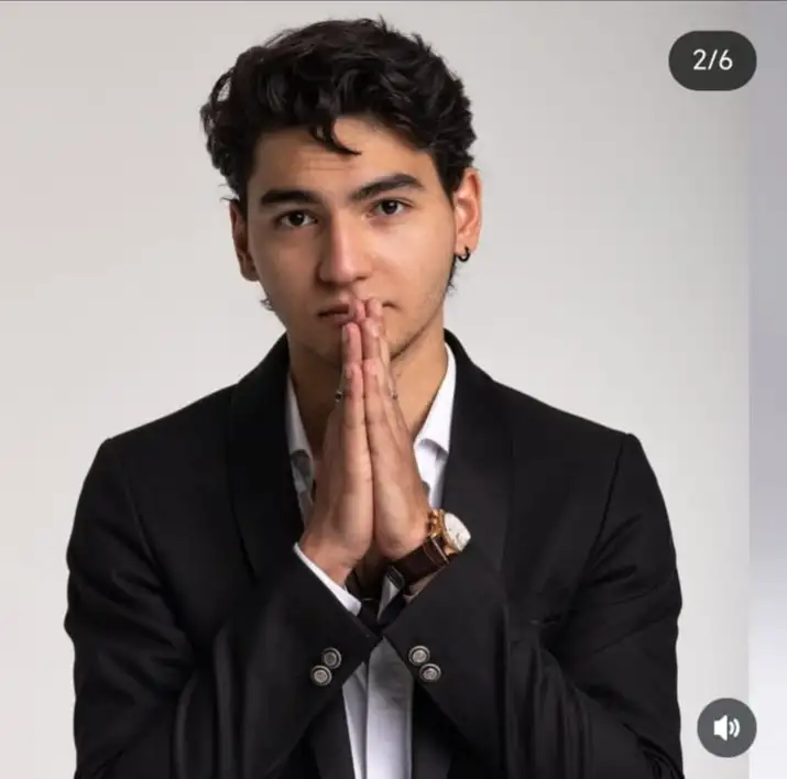 Музыканты,Музыкальная группа инструменталистов и вокалистов, фотография 3