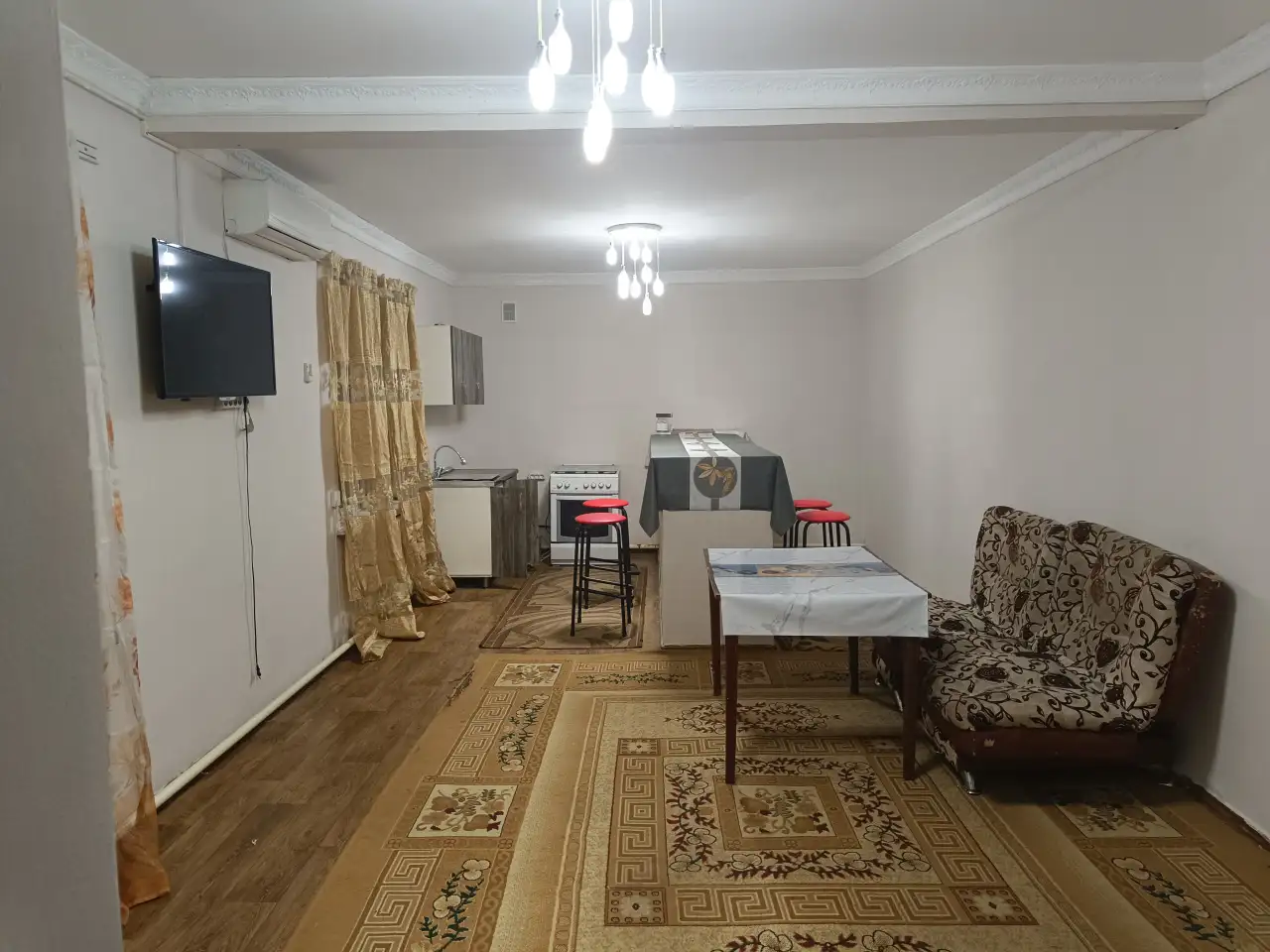 Сдам в аренду дом, Алматинская область, район, поселок Туздыбастау, мкрн Шыгыс-2, фотография 1