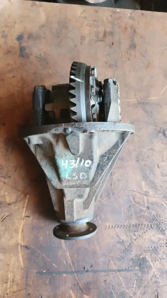 Задний редуктор  4310 Toyota Land Cruiser Prado 95.78, фотография 1