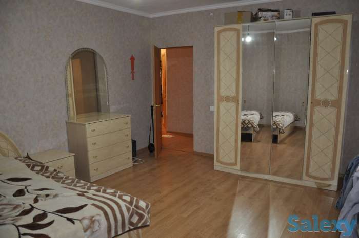 Продам спальный гарнитур Шатуро 