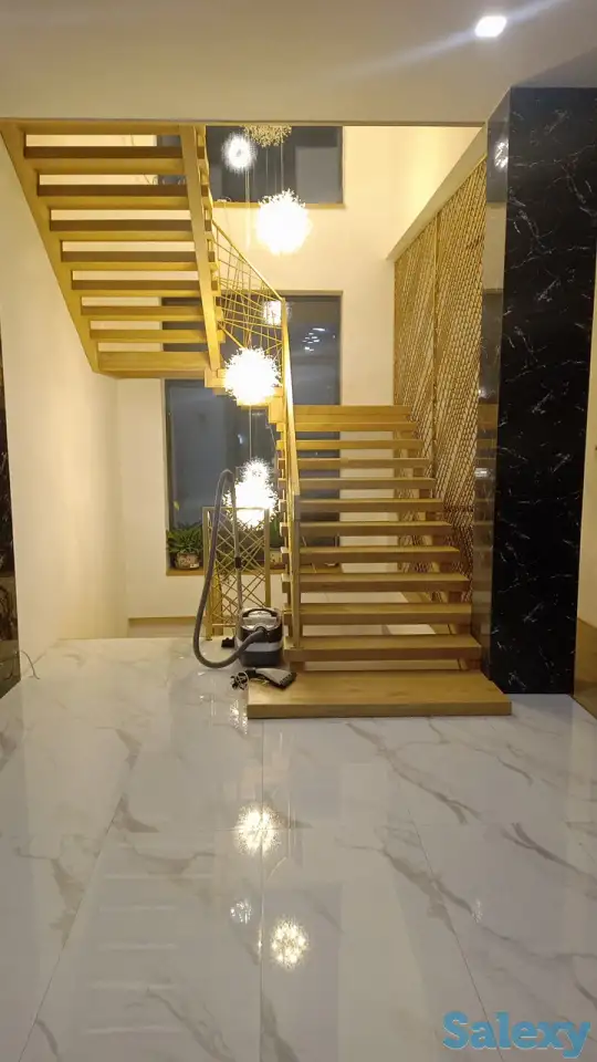 Лестницы, двери , мебель, фотография 1