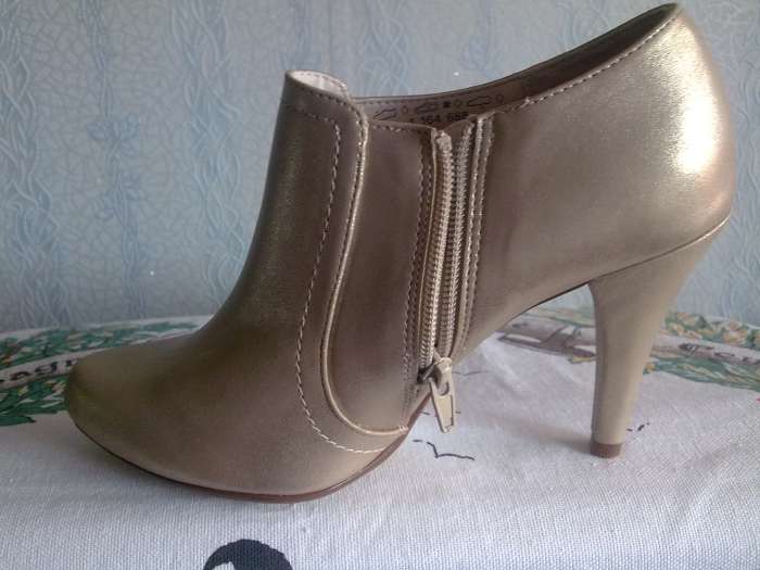 Продаю  женские  новые  туфли, фотография 1