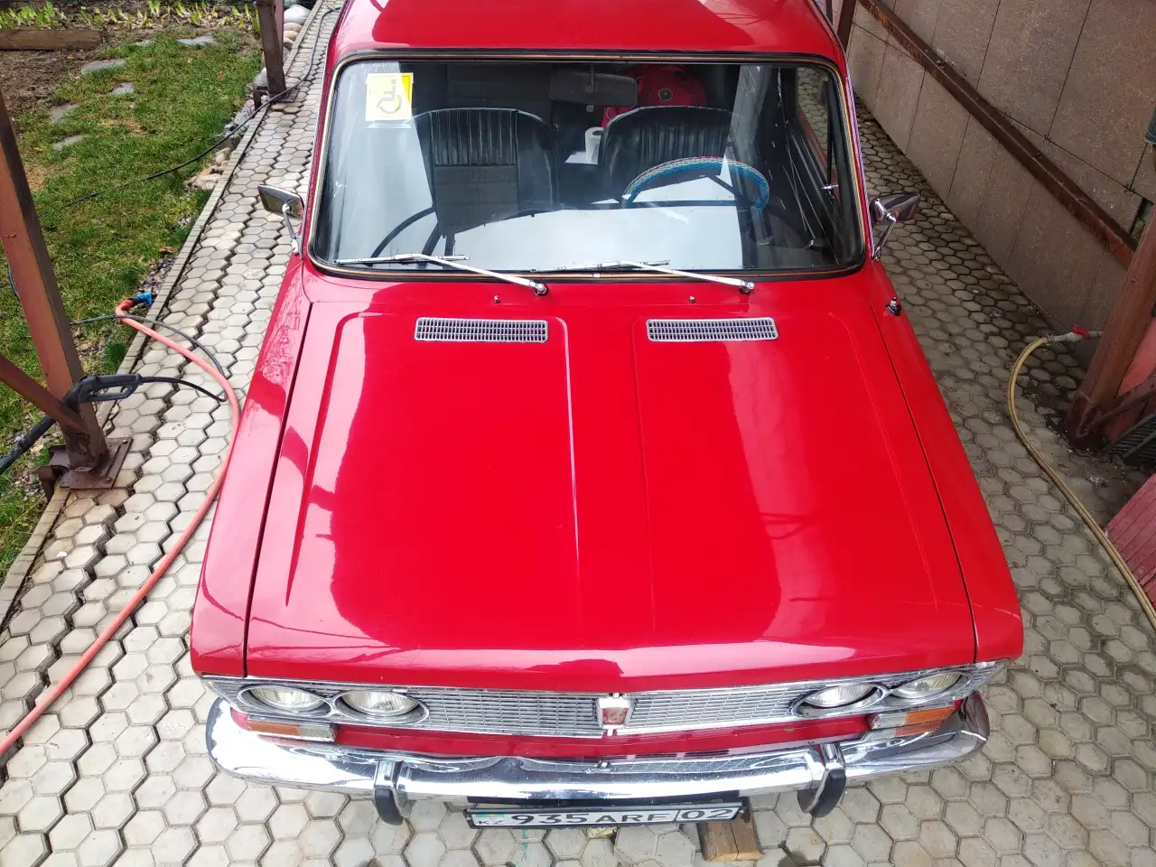 Ретро автомобиль Лада 2103, фотография 1