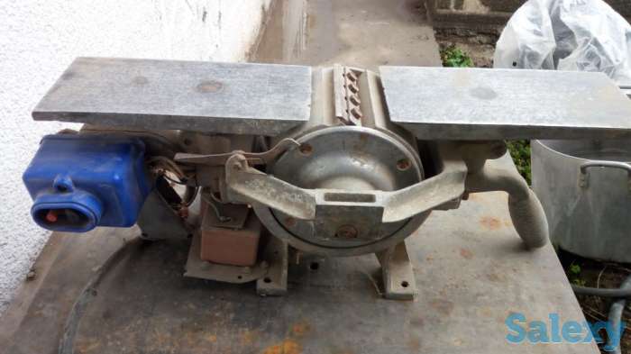 Рубанок 220 вольт, фотография 1