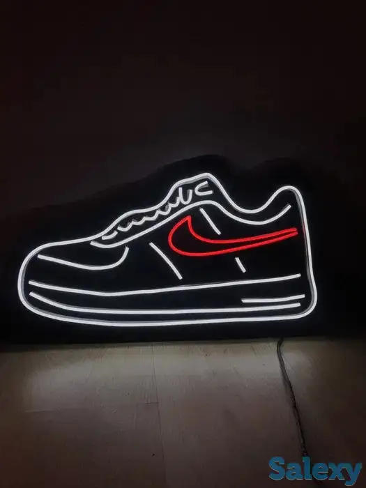 Неоновые вывески, фотография 9