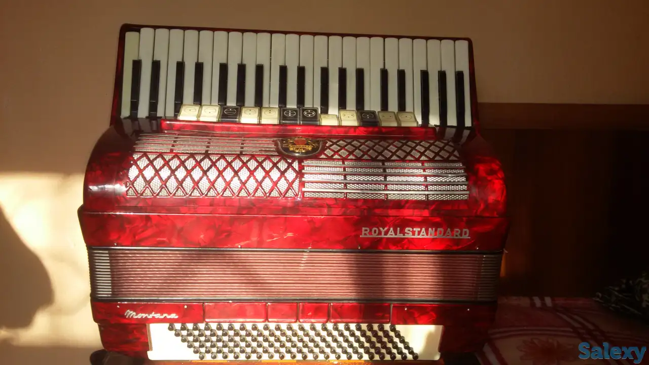аккордеон ROYALSTANDARD, фотография 1