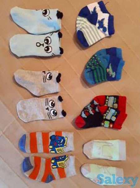 Продам кофточки и футболку и боди, фотография 1