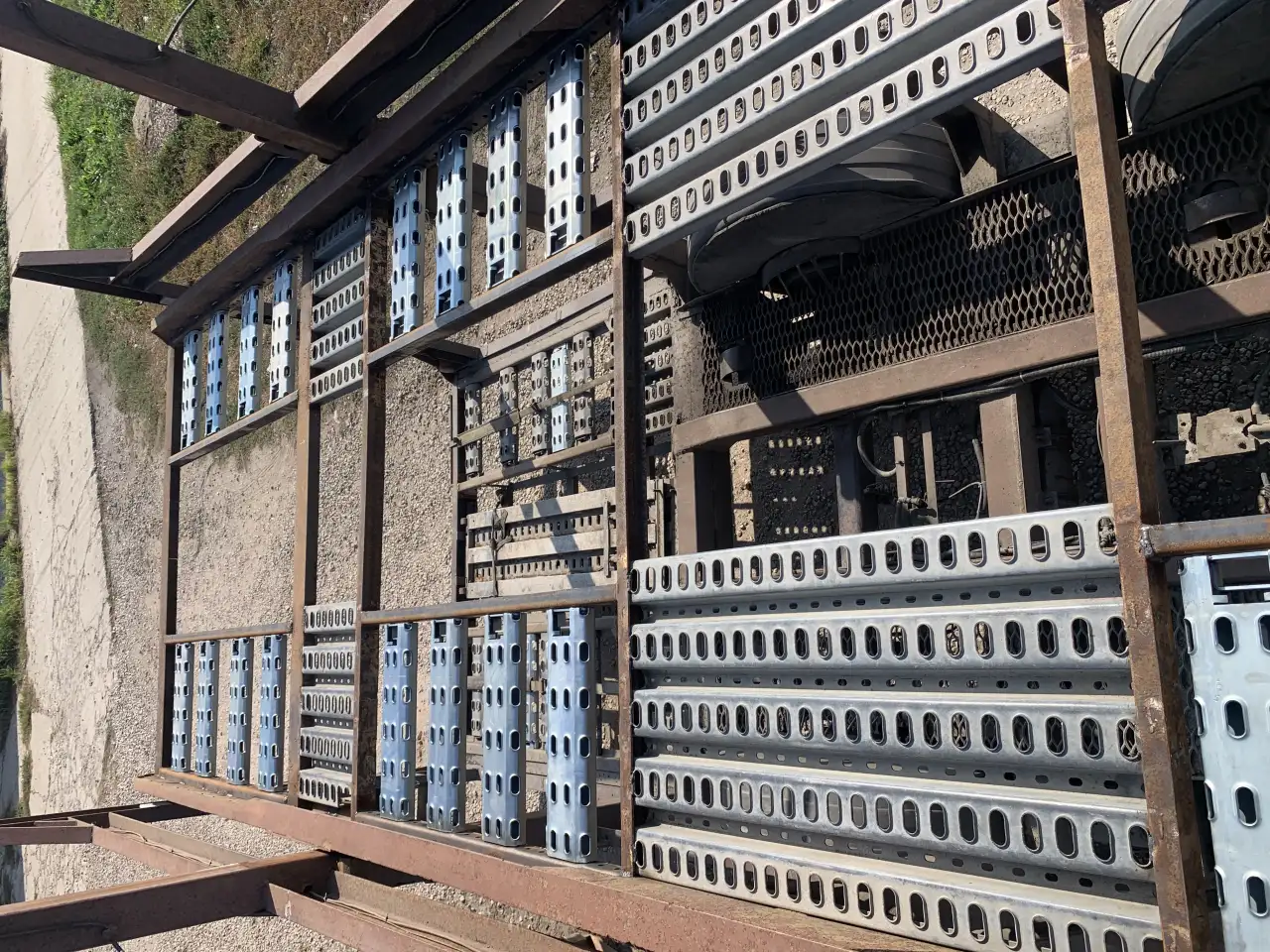 Провалы для прицепа автовоза, фотография 4