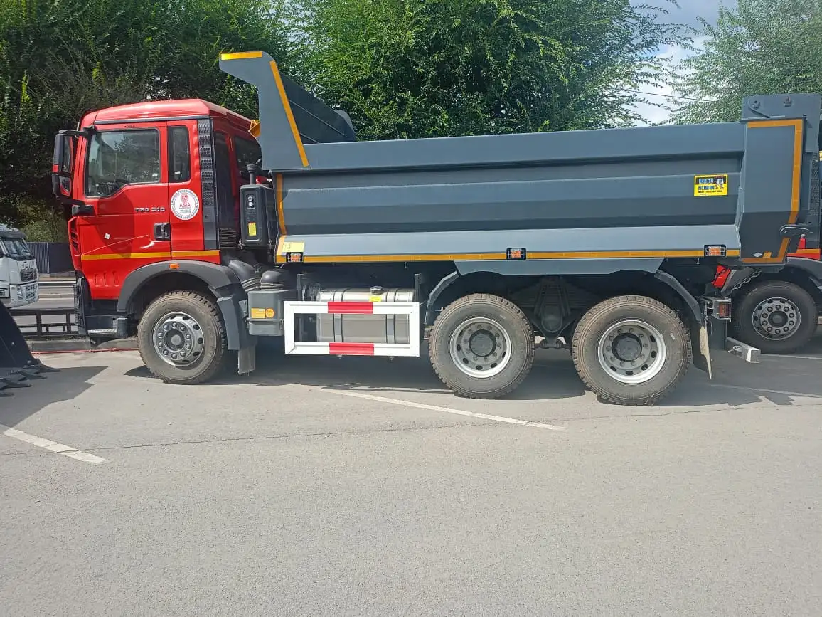 Продается самосвал HOWO новый без пробега, грузоподьемность 15т, фотография 1