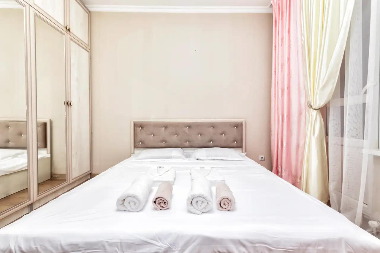 Уютная квартира в центре города посуточно, Бектурова 4/6, фотография 4