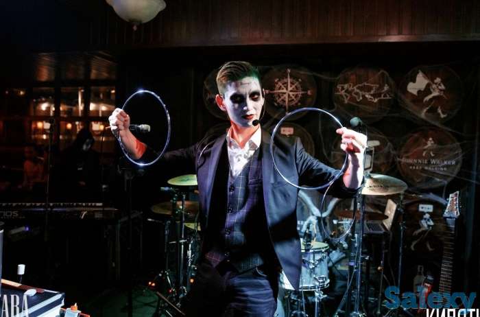 Заказать лучшего фокусника в Казахстане на Вашу свадьбу - Чингиса Ибрагима (Участие на 3 ТВ прграммах), фотография 1