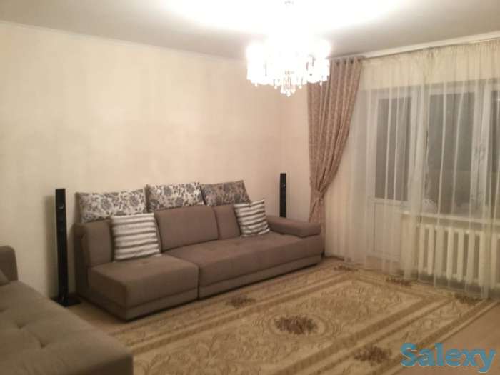 Продам 4-комнатную квартиру, Габдуллина12/1, фотография 1