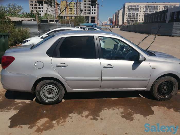 Автомобиль Datsun, фотография 1