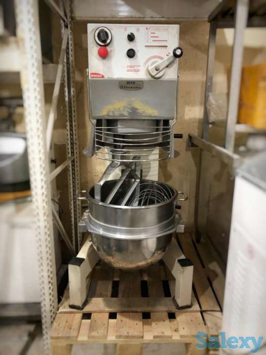 Миксер Планетарный Electrolux BMX 60, фотография 1