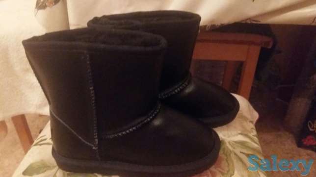 Продаются новые Угги, очень теплые, с натуральным мехом,размер 30,35, фотография 1