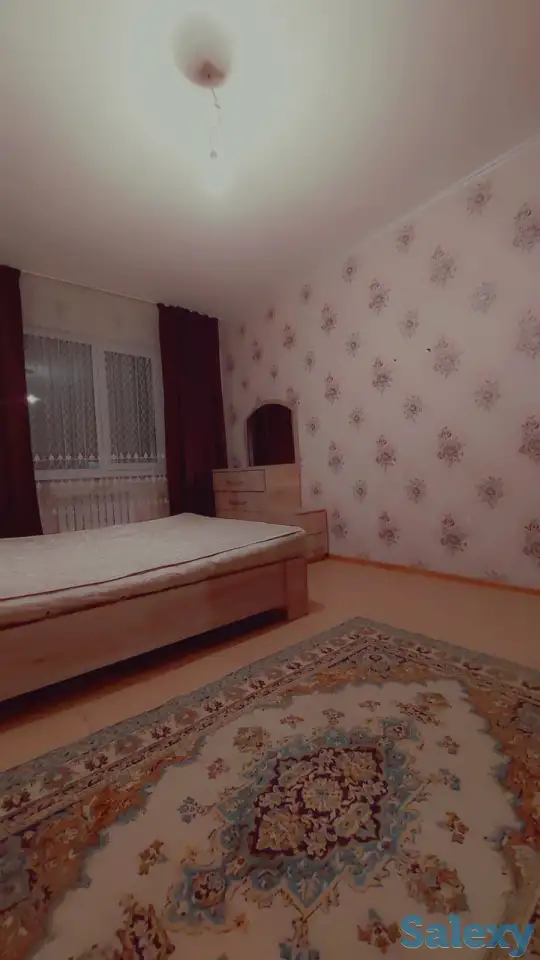 продается квартира трехкомнатная, фотография 1