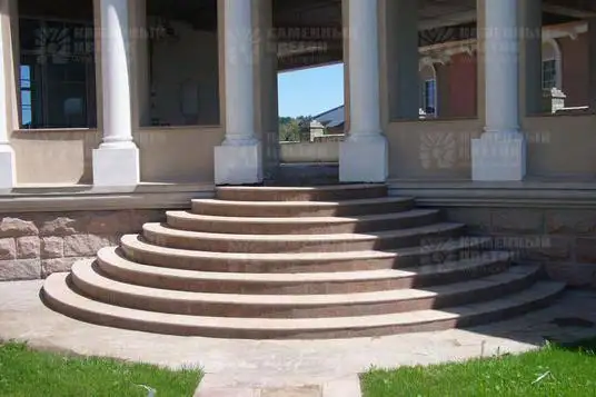 Ремонт и реставрация травертина. Ремонт фасадов, лестниц, входных групп. Консультация и замеры - бесплатно, фотография 3