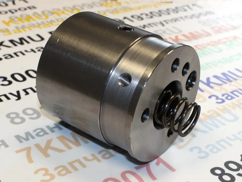 Клапан распределительный КМУ Unic 300 3 секции оригинал, фотография 1