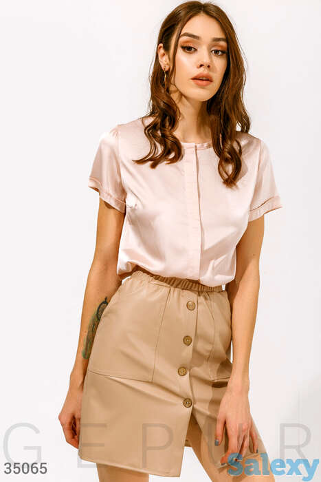 Блуза из струящейся ткани, фотография 1