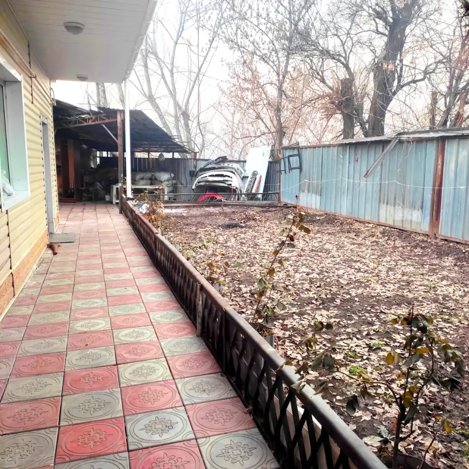 дом, Ержанова, фотография 8