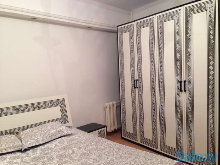 Сдам 3х крмнатную кв. в Районе 