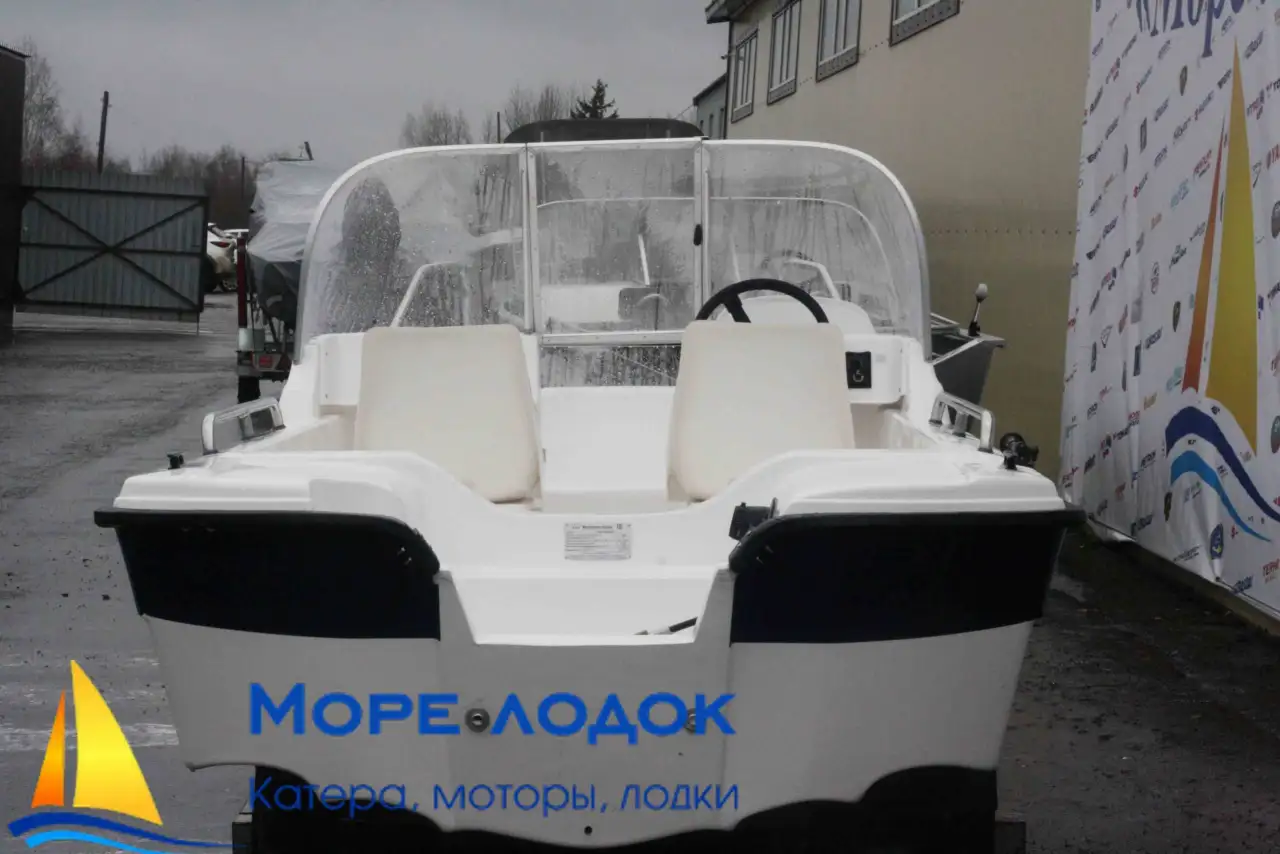 Wyatboat-430 DC тримаран в наличии, фотография 5