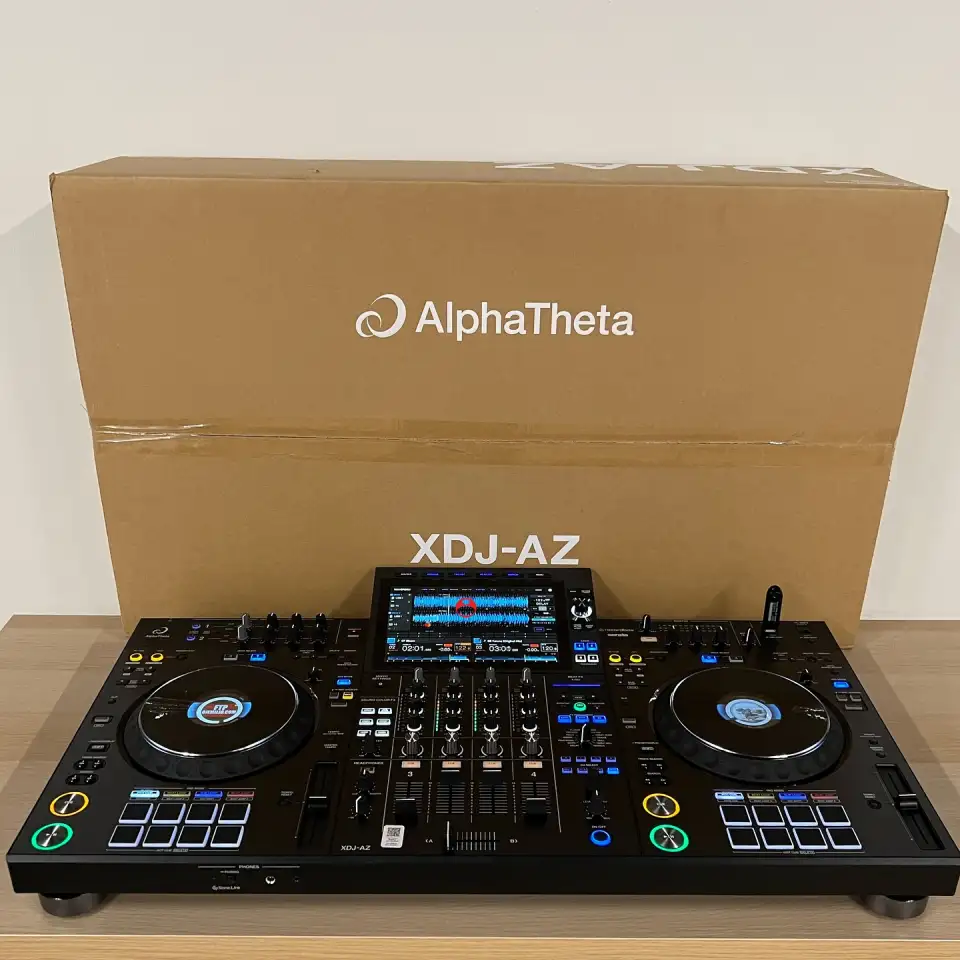 AlphaTheta XDJ-AZ, AlphaTheta OMNIS-DUO , Pioneer DJ OPUS-QUAD, Pioneer DJ XDJ-RX3, Pioneer XDJ-XZ, Pioneer DDJ-FLX10, фотография 1
