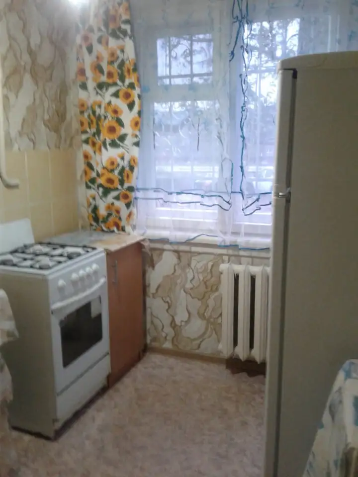 Продам квартиру 4 микрорайон, фотография 3