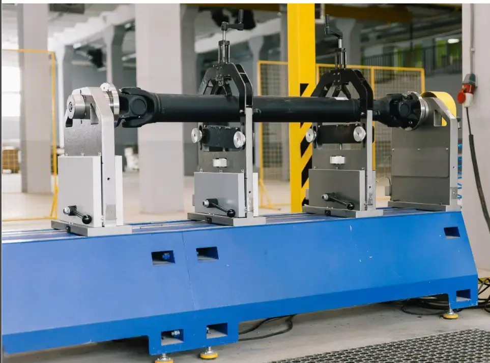 Станок балансировочный карданных валов и роторов, фотография 2