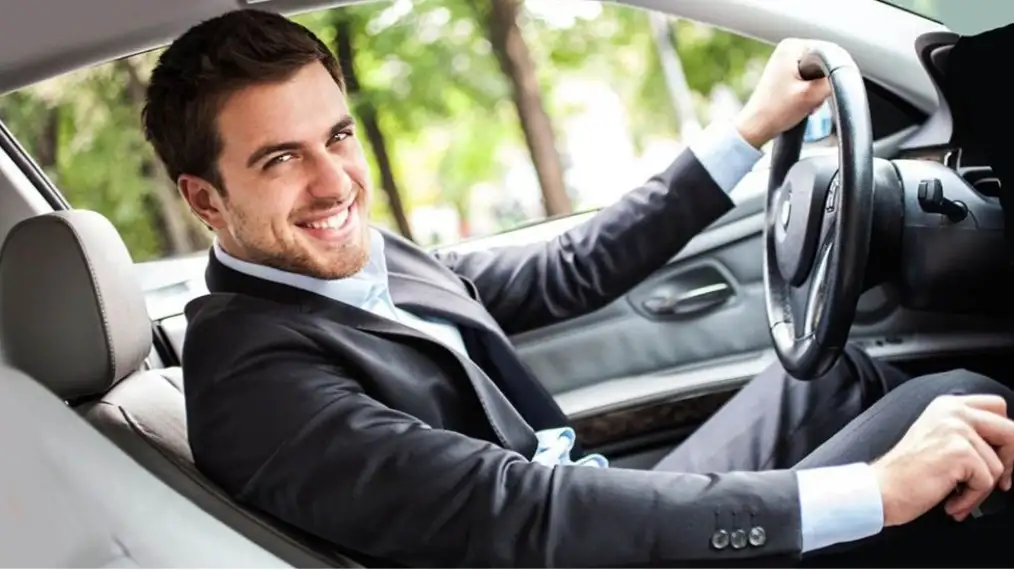 Требуется  водитель, фотография 1