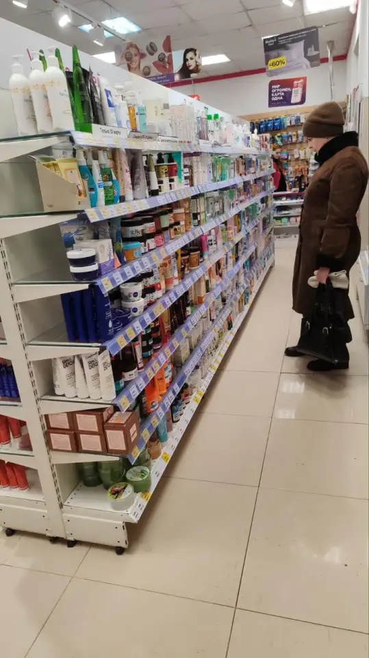 Торговые стеллажи, фотография 2