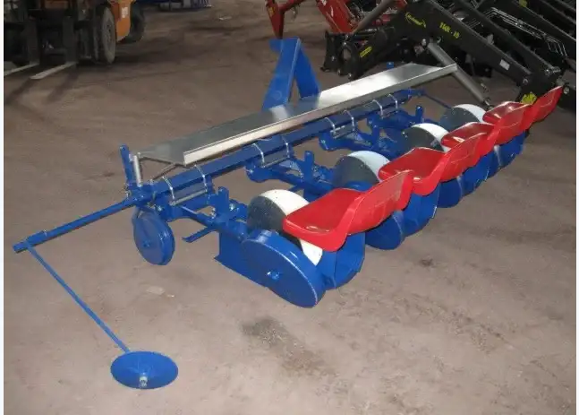 Рассадопосадочная машина  2х рядная, 4х рядная  Беларусь D-pol, фотография 5