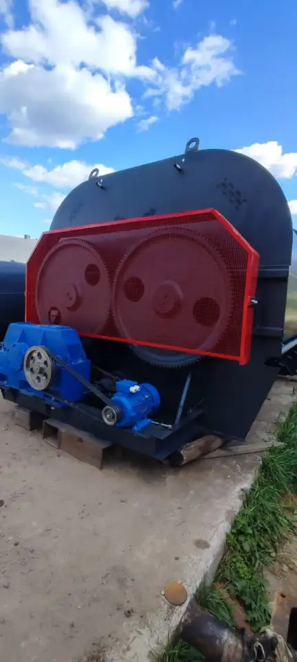 Смеситель кормов С-12. Кормосмеситель С-12, фотография 1