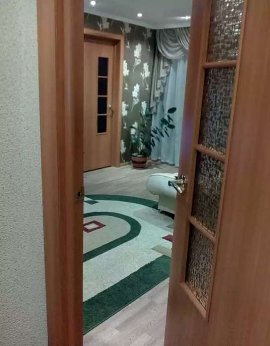 2-х ком.кв.,ул.Пичугина (рядом с кл.