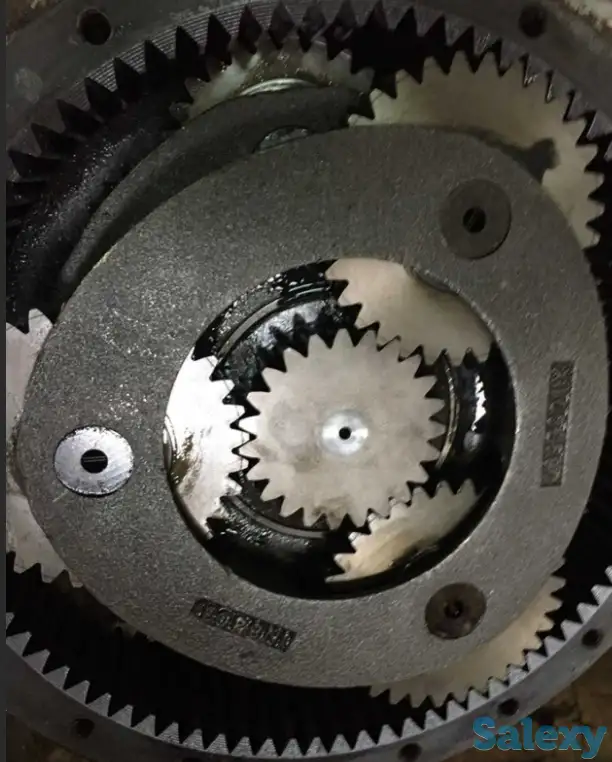 Редуктор хода для HITACHI 350 БУ, фотография 1