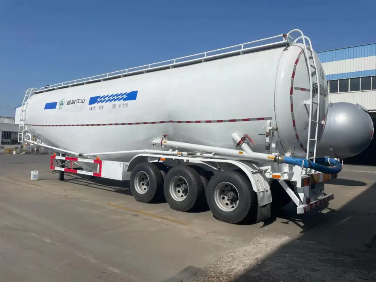 цементовоз, фотография 4