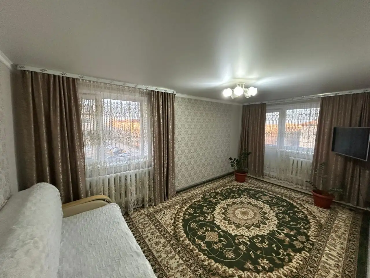 ПРОДАМ КВАРТИРУ В ГОРОДЕ ЖИТИКАРА, 6 микрорайон, 5 дом, фотография 1