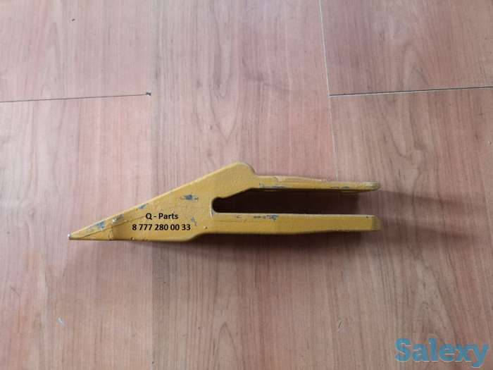 Зубья ковша на экскаватор-погрузчик Caterpillar 428 (C, D, E, F), 432 (C, D, E, F) Кат, Cat, фотография 2